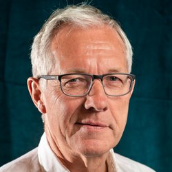Prof. Lars Bjerrum